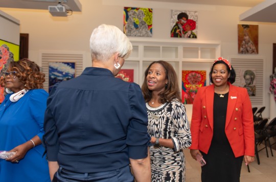 Welcome Reception photo 16